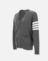 Cardigan "Classic V-Neck" in pura lana merino MKC002A Y1014038 THOM BROWNE