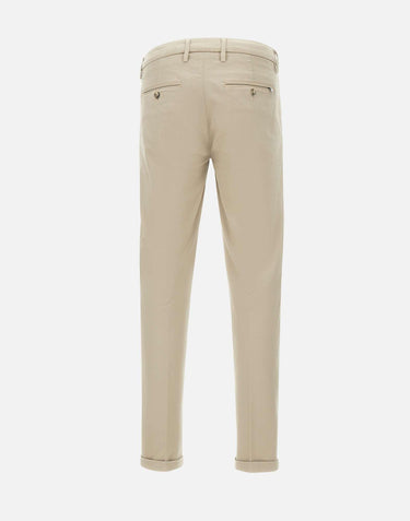 Pantaloni "Mucha chinos" P107JM 24171389 RE-HASH