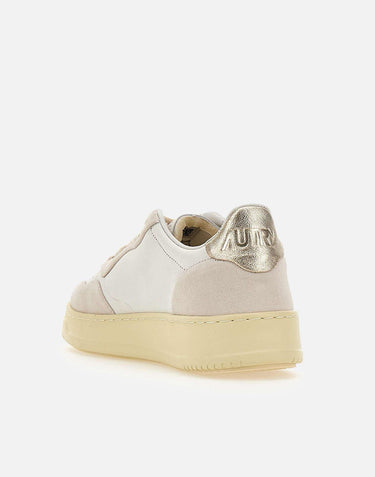 Sneakers "Medalist Low" in camoscio AULW NU01 AUTRY