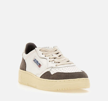 Sneakers "Medalist Low" bicolor in pelle e camoscio AULW GS45 AUTRY