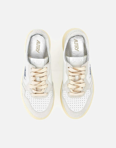 Sneakers "Medalist Low" in pelle AULW TA01 AUTRY