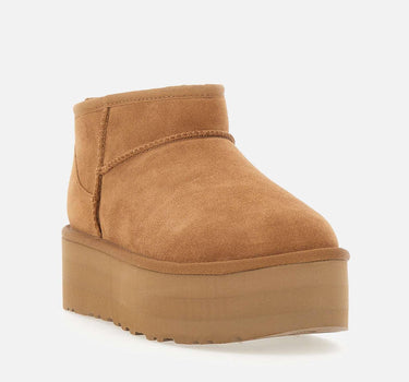 Stivali "Classic Ultra mini platform" 1135092 CHE UGG