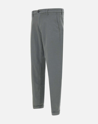Pantaloni "Mucha Chinos" P249JM 22775403 RE-HASH