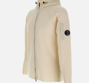 "Lambswool GRS Hooded Full Zip Sweater" 19CMKN057A 110149A103 C.P. COMPANY
