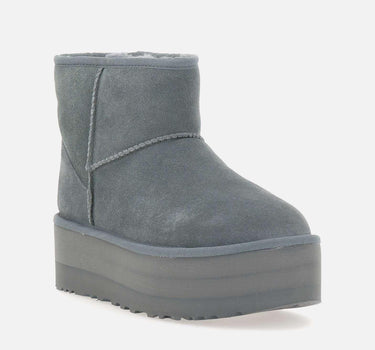 Stivali "Classic Platform" in camoscio 1134991 RNS UGG