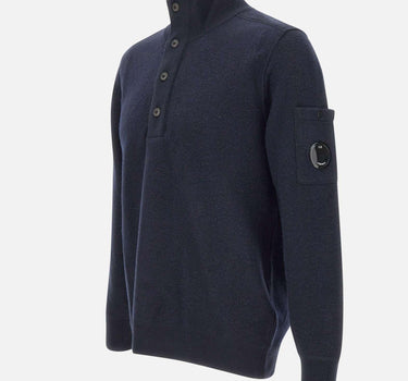 "Merino Wool Felted Polo Collar" 19CMKN199A 110468A888 C.P. COMPANY