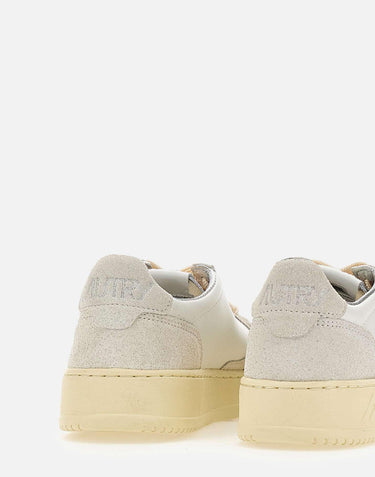 Sneakers "Medalist Low" in pelle AULW TA01 AUTRY
