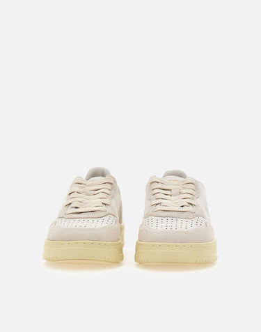 Sneakers "Medalist Low" in camoscio AULW NU01 AUTRY
