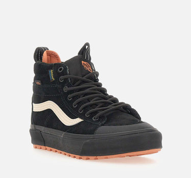 Sneakers "MTE Sk8-Hi Waterproof" VN000CVT BLK1 VANS