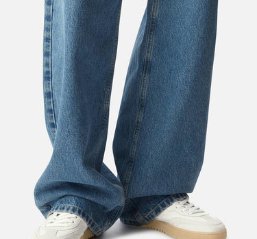 "Dice T-Toe Sneakers" F3032001 WHITE AXEL ARIGATO