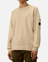 "Brushed and Emerized Diagonal Fleece Boxy Crewneck" 19CMSS058A 006372G402 C.P. COMPANY
