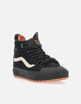 Sneakers "MTE Sk8-Hi Waterproof" VN000CVT BLK1 VANS