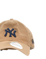 ANOTHER CHANCE Cappello con spilla gioiello BEIGE Donna 