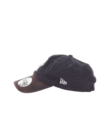 ANOTHER CHANCE Cappello con spilla gioiello BLUE Donna 
