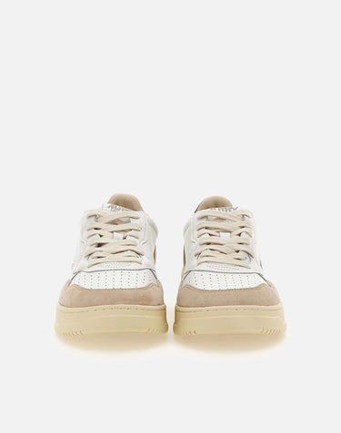 Sneakers "Medialist Low" in pelle AULM LS28 AUTRY 