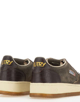 AUTRY Sneakers "Medalist Low" BROWN Donna 