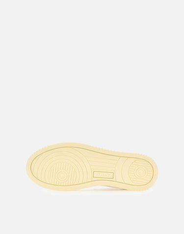 Sneakers "Medalist Low" AULW FT19 AUTRY 
