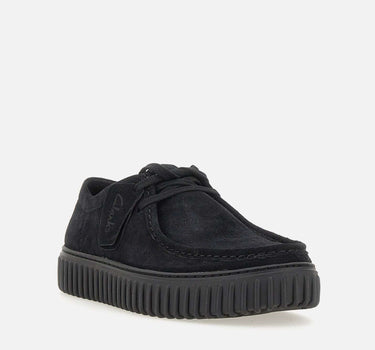 CLARKS Stringata "Torhill Lo" in camoscio BLACK Uomo 