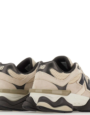 NEW BALANCE Sneakers "9060" BEIGE Uomo 