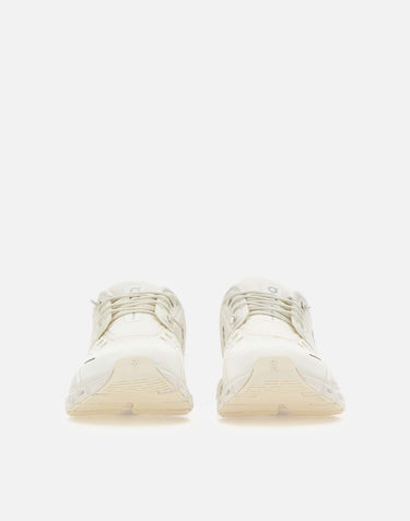 Sneakers "Cloud 6" 3MF1007 1200 ON 