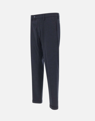 Pantaloni "Mucha10" P24910LN 7F250F005 RE-HASH 