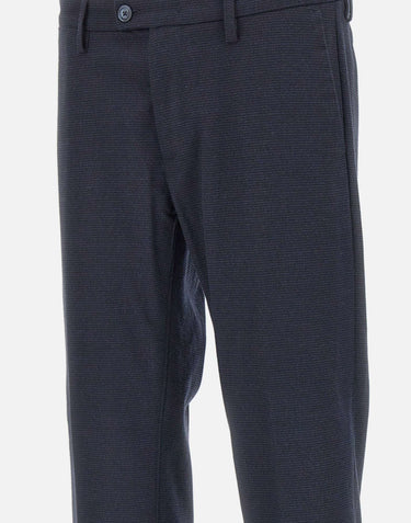 Pantaloni "Mucha10" P24910LN 7F250F005 RE-HASH 