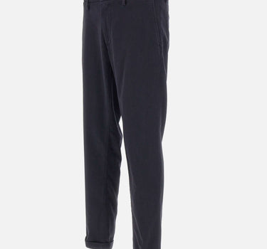 Pantaloni "Mucha chinos" P249JM 24174155 RE-HASH 