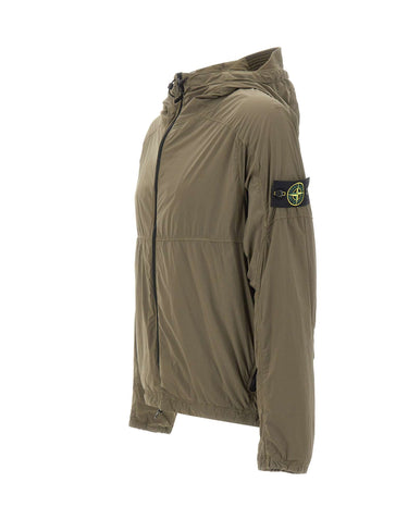 STONE ISLAND Giacca con cappuccio e finitura antigoccia GREEN Uomo 
