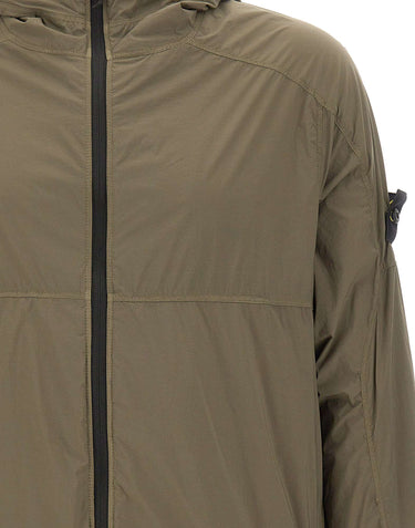STONE ISLAND Giacca con cappuccio e finitura antigoccia GREEN Uomo 