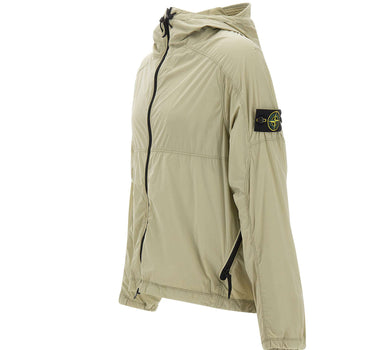 STONE ISLAND Giacca con cappuccio e finitura antigoccia GREEN Uomo 
