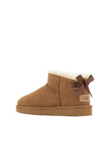 UGG Stivali "Ultra Mini Bailey Bow" BROWN Donna 