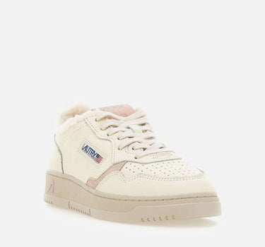 AUTRY Sneakers "Medalist Low" in pelle effetto vintage WHITE Donna 