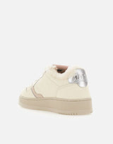 AUTRY Sneakers "Medalist Low" in pelle effetto vintage WHITE Donna 