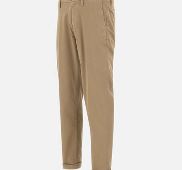 Pantaloni "Mucha chinos" P249JM 24177014 RE-HASH 