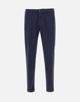 Pantaloni "Mucha chinos" P249JM 24174204 RE-HASH 