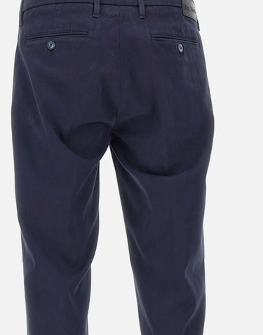 Pantaloni "Mucha chinos" P249JM 24174204 RE-HASH 