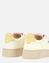 Sneakers "Medalist Low" AULW NE14 AUTRY 