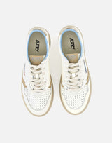 Sneakers "Medalist Low" AULW NE15 AUTRY 