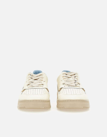 Sneakers "Medalist Low" AULW NE15 AUTRY 