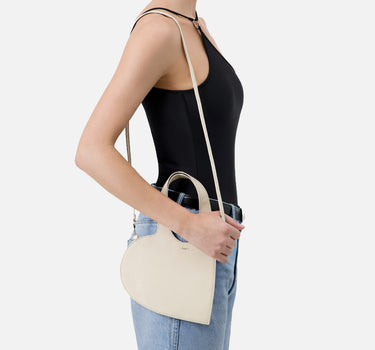 Mini borsa a forma di cuore COPBA93F6066 BEI COPERNI 