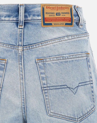 Shorts "De-Helios" A22266 007DM01 DIESEL 