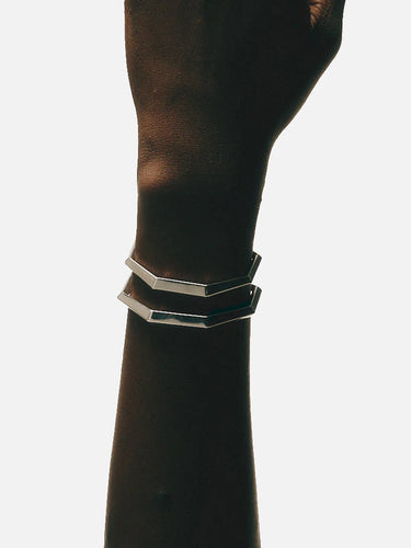 "The Sculptor's Bangle" BSV01W M FERSERA 