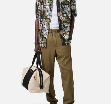 ICEBERG Pantaloni new fit in tessuto tecnico GREEN Uomo 