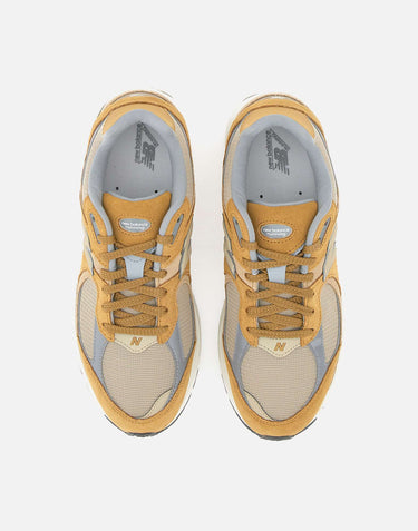 NEW BALANCE Sneakers "U2002RCE" BROWN Uomo 
