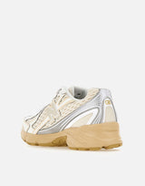 NEW BALANCE Sneakers "740" BEIGE Unisex 