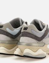 NEW BALANCE Sneakers "U9060" GREY Unisex 