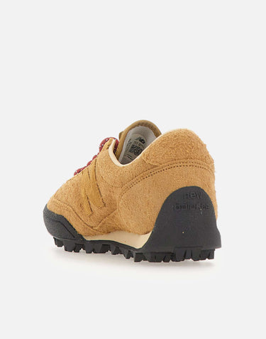 NEW BALANCE Sneakers "Gator Run" BROWN Unisex 
