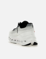 Sneakers "Cloudtilt" 3WE1005 1430 ON 