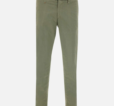 RE-HASH Pantaloni " Mucha chinos" in cotone stretch GREEN Uomo 