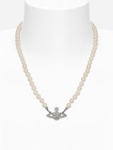 "Mini Bas Relief Pearl Necklace" 63010100 02P104 VIVIENNE WESTWOOD 